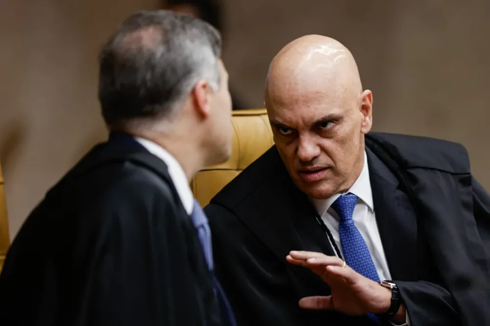 Clima esquenta no STF e discussão entre Moraes e Mendonça quase termina em agressão física