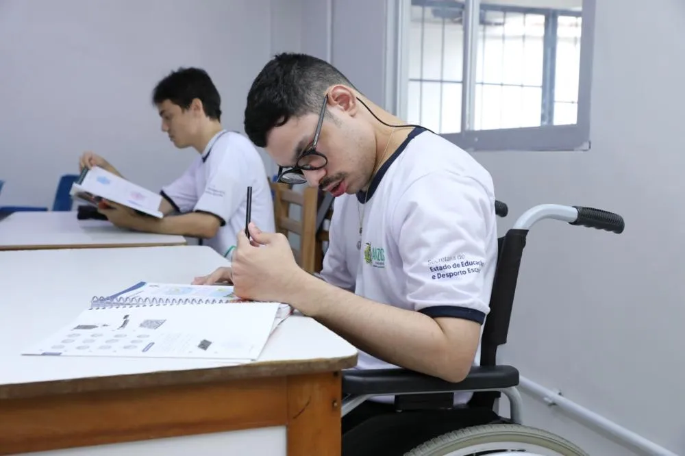 Prazo para transferência e matrícula de novos alunos com deficiência inicia na segunda-feira
