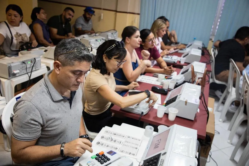 TRE-AM capacita 102 técnicos para garantir suporte às urnas nas Eleições 2026