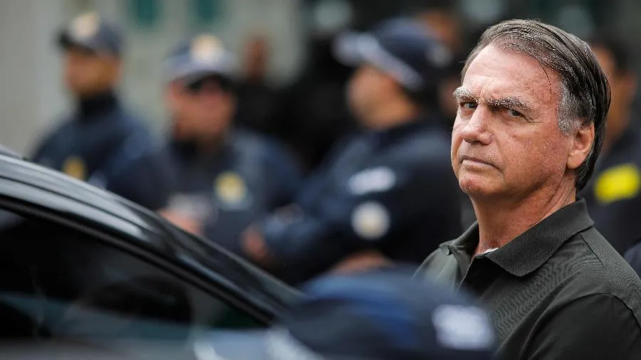 Moraes autoriza prisão domiciliar temporária para Bolsonaro com regras rígidas