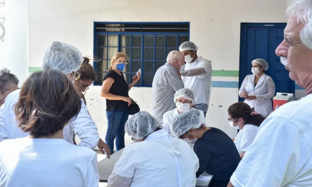 Hospitalizações por Influenza A têm aumentado no país, informa Fiocruz
