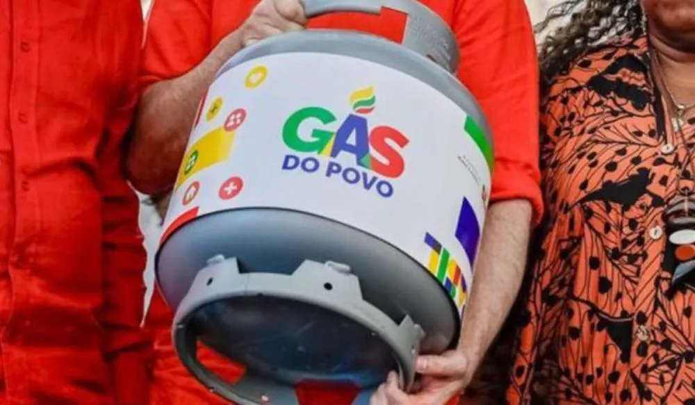 Caixa libera vale-recarga do programa Gás do Povo a 206 mil famílias