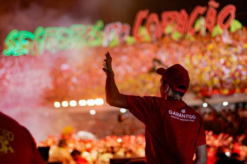 Festival de Parintins 2026: Governo do Amazonas divulga datas para inscrição no Espaço Acessível nas três noites de festa