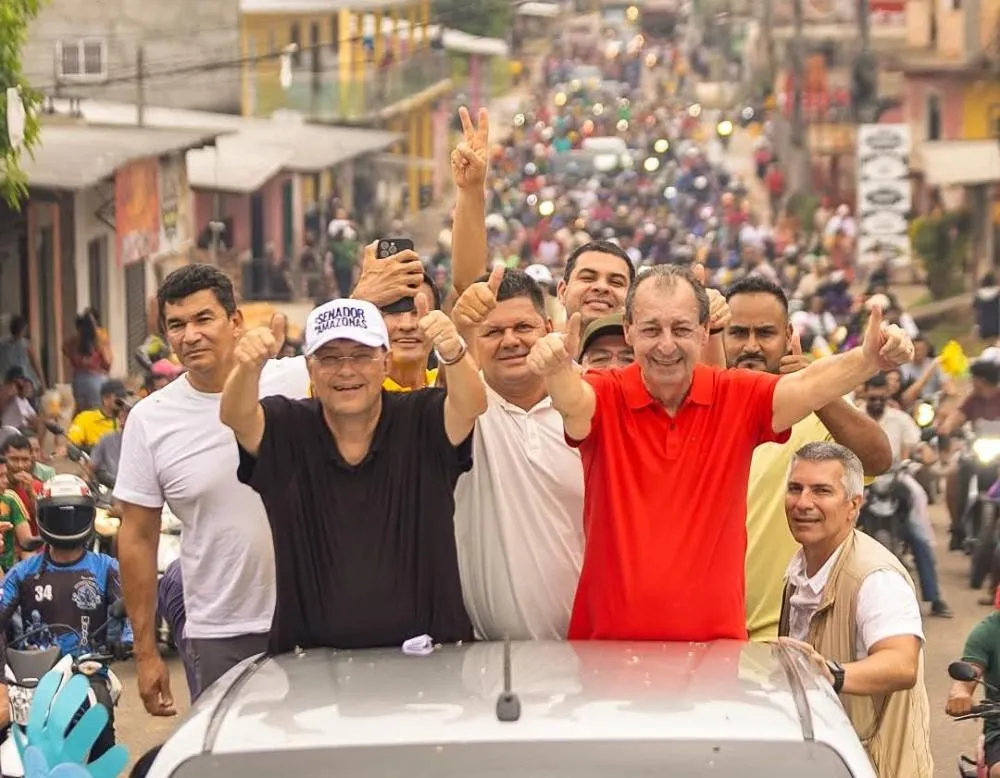 Omar Aziz cumpre agenda no interior com inaugurações e articulações políticas