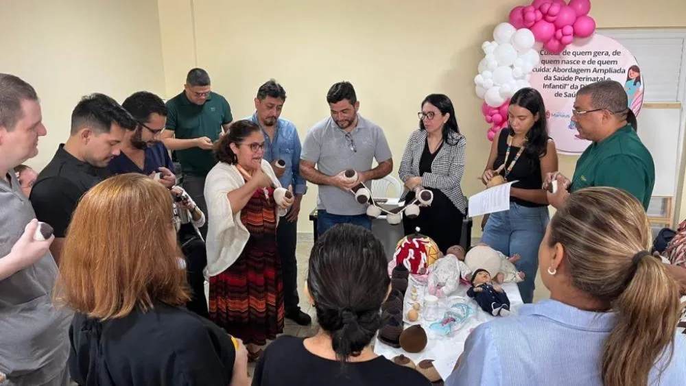 Desenvolvimento da criança é tema de capacitação para profissionais de saúde da Prefeitura de Manaus