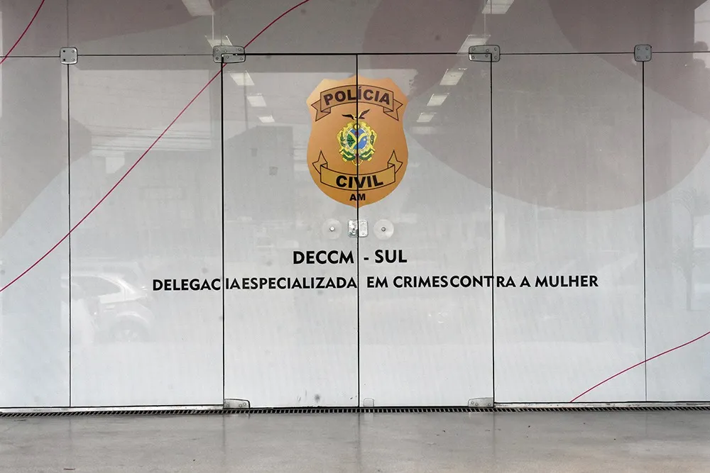 PC-AM prende suspeito de estuprar, descumprir medida protetiva e manter ex-companheira em cárcere privado