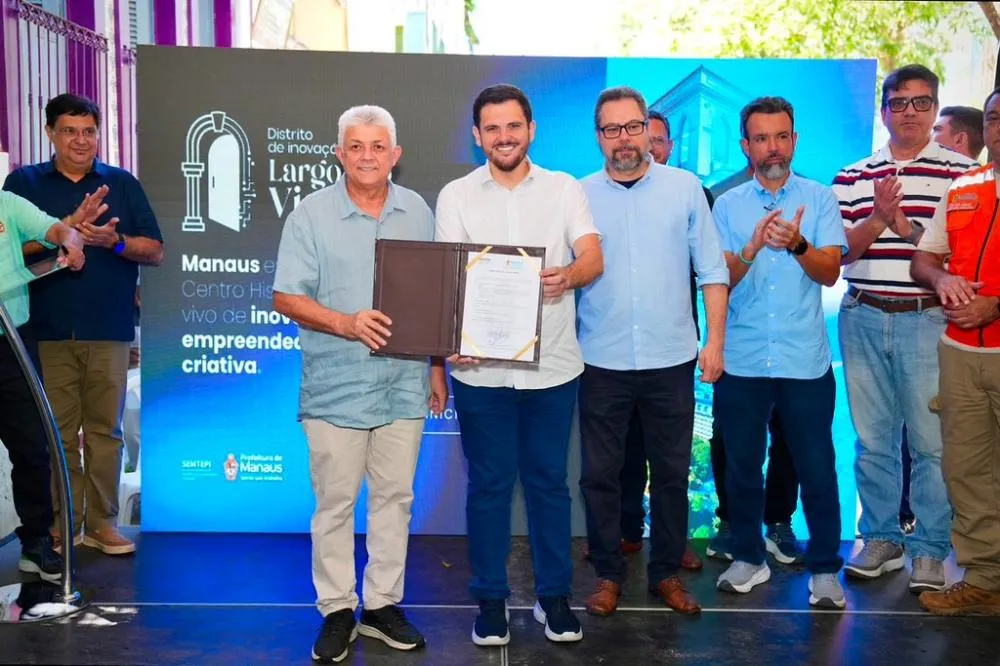 Prefeito Renato Junior anuncia instalação de polo digital no Centro Histórico de Manaus e restauro do Casarão de São Vicente