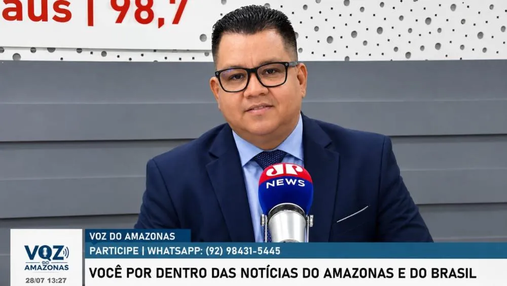Marcelo Generoso comanda o único jornal de rádio com transmissão simultânea para os 62 municípios do Amazonas
