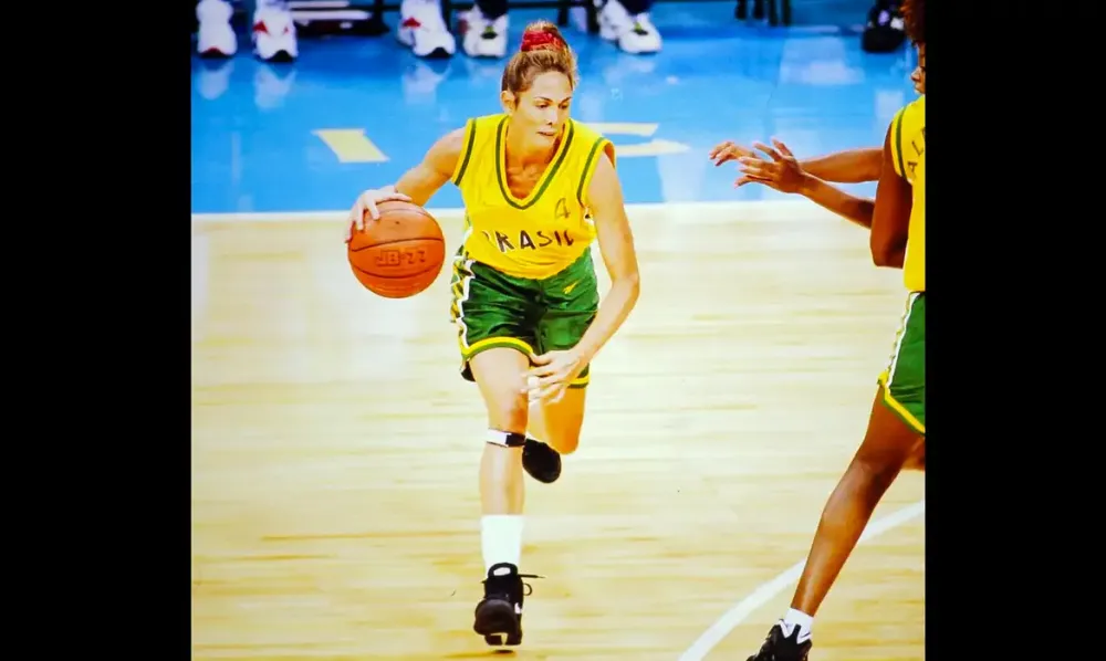 Hortência é indicada ao prêmio de maior atleta da história dos Mundiais de basquete
