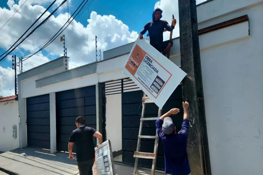 PROPRIETÁRIO QUESTIONA PARALISAÇÃO DE OBRA E ALEGA PERSEGUIÇÃO POR PARTE DE VIZINHA E DO IMPLURB EM MANAUS